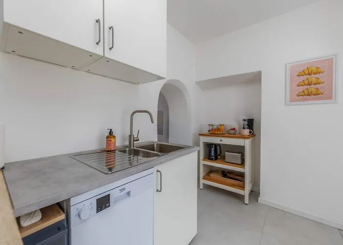 White Sage - Paradise Como